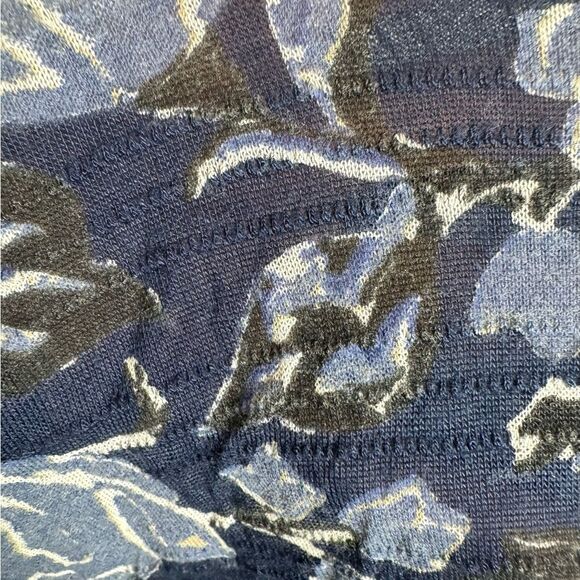 Lucky Brand blue abstract floral faux wrap top size large - Picture 10 of 12